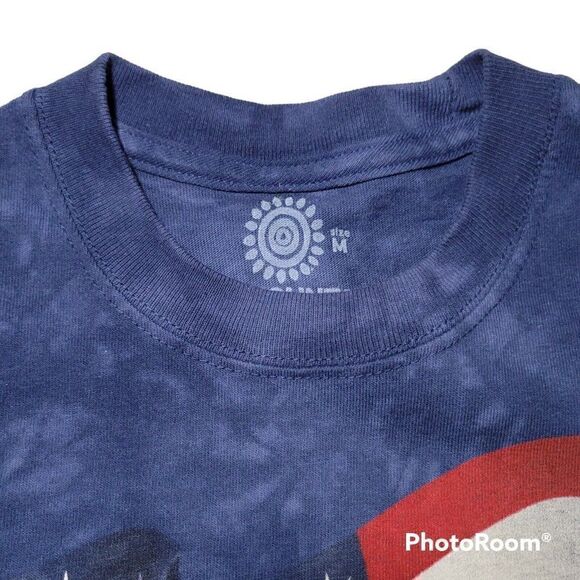 The Mountain Graphic T-Shirt Adult Medium Wolves American Flag Blue Tie Dye - Picture 2 of 9
